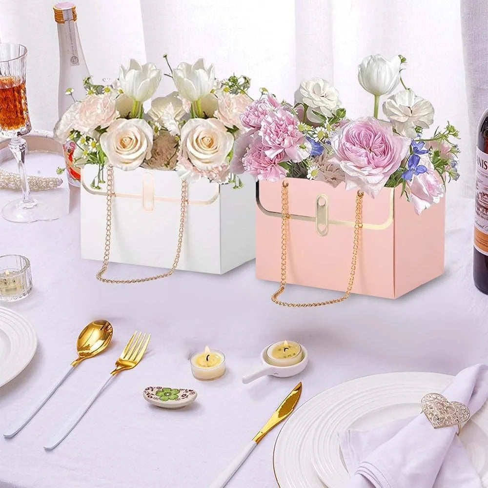 Fujian Paper Flower Gift Boxes With Metal Chain