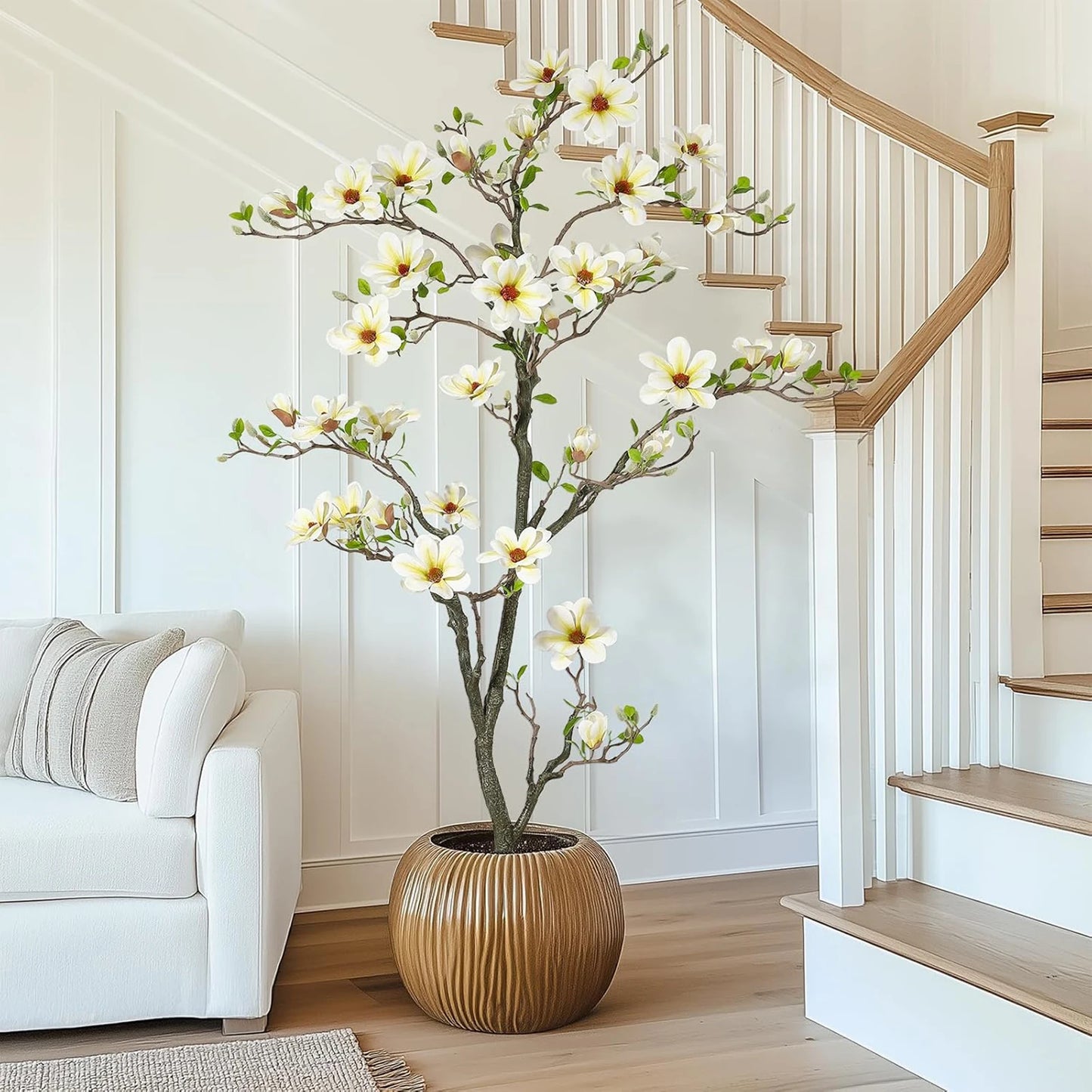 Guangdong Premium Ultrarealistic Artificial Magnolia Plant With LED IlluminationEffect