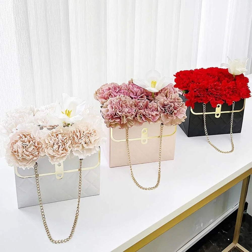 Fujian Paper Flower Gift Boxes With Metal Chain