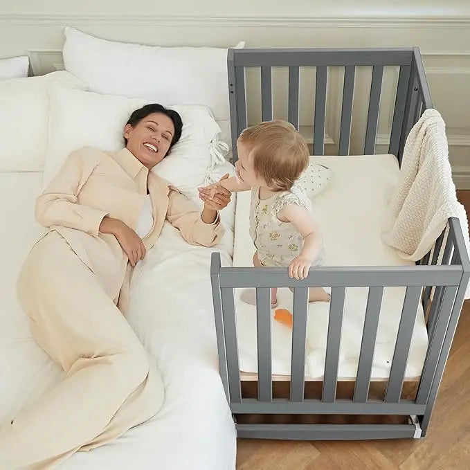 Devine In And Out EvoNest Convertible Mini Crib Wheels