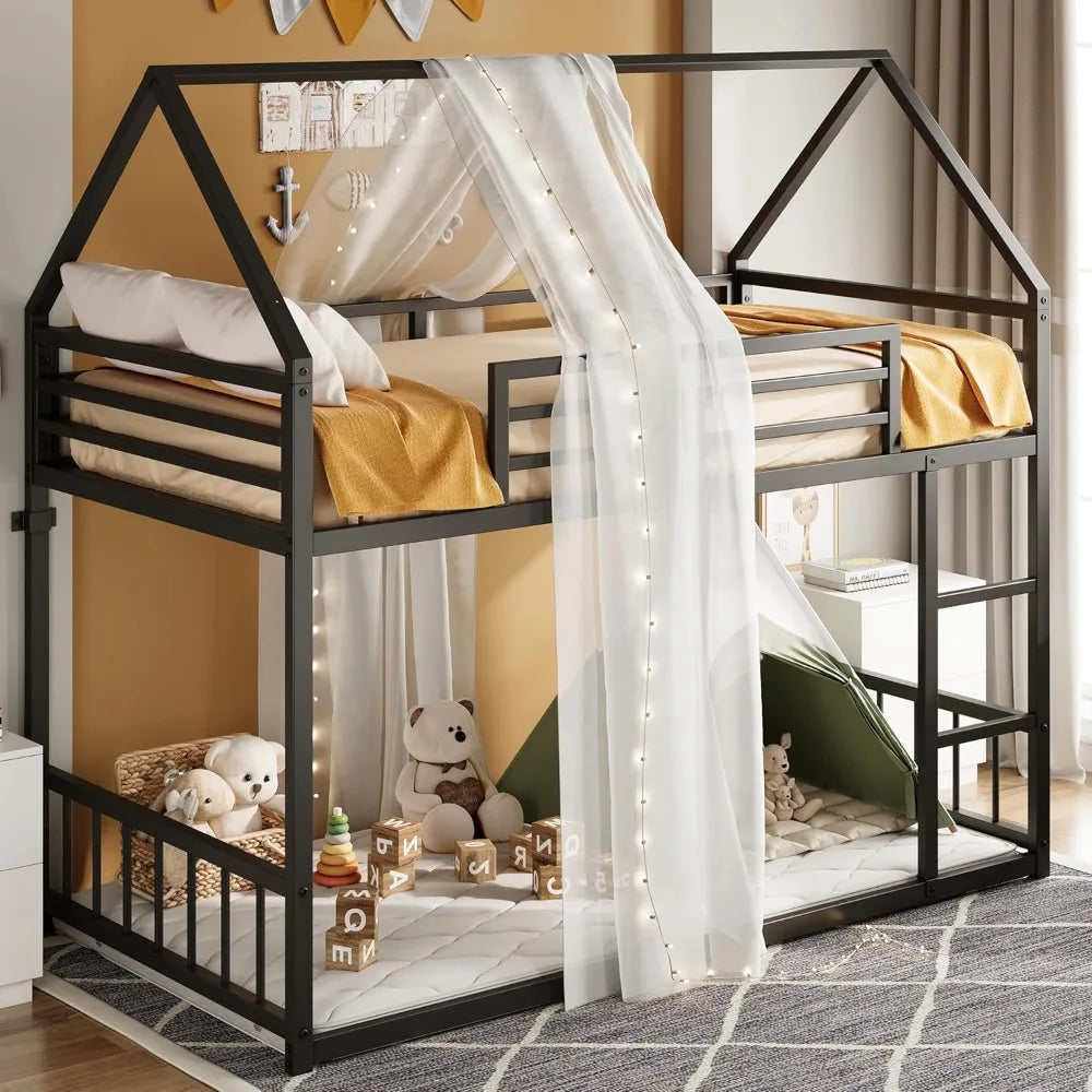 House Shape Metal Bunk Bed With Ladder And Guardrail