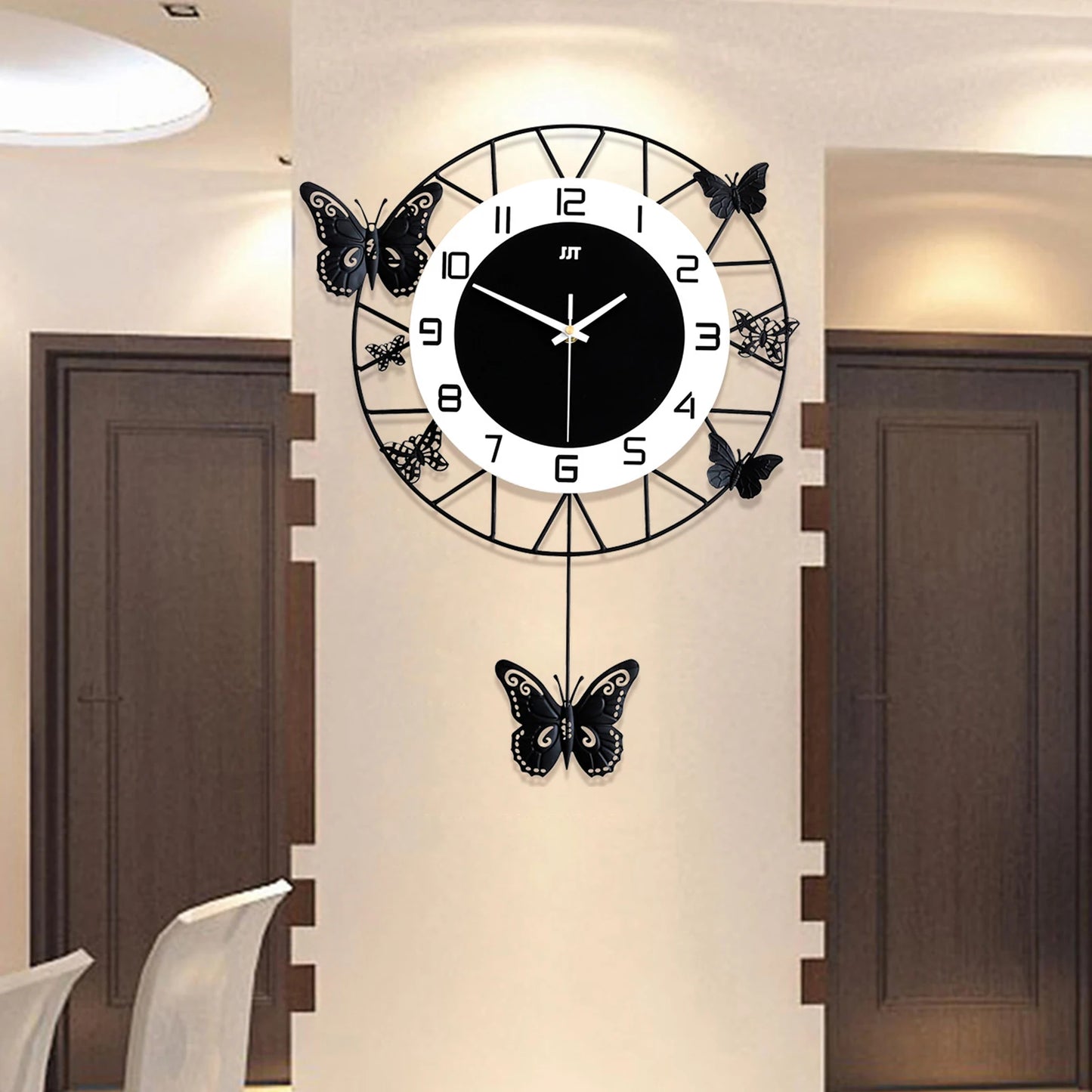 Hign-concerned Butterfly Wall Clock Modern Iron Decor