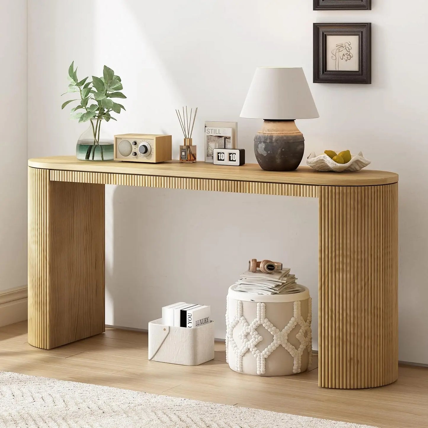 ZHENDAI Elegant Entryway Console Table With Fluted Design