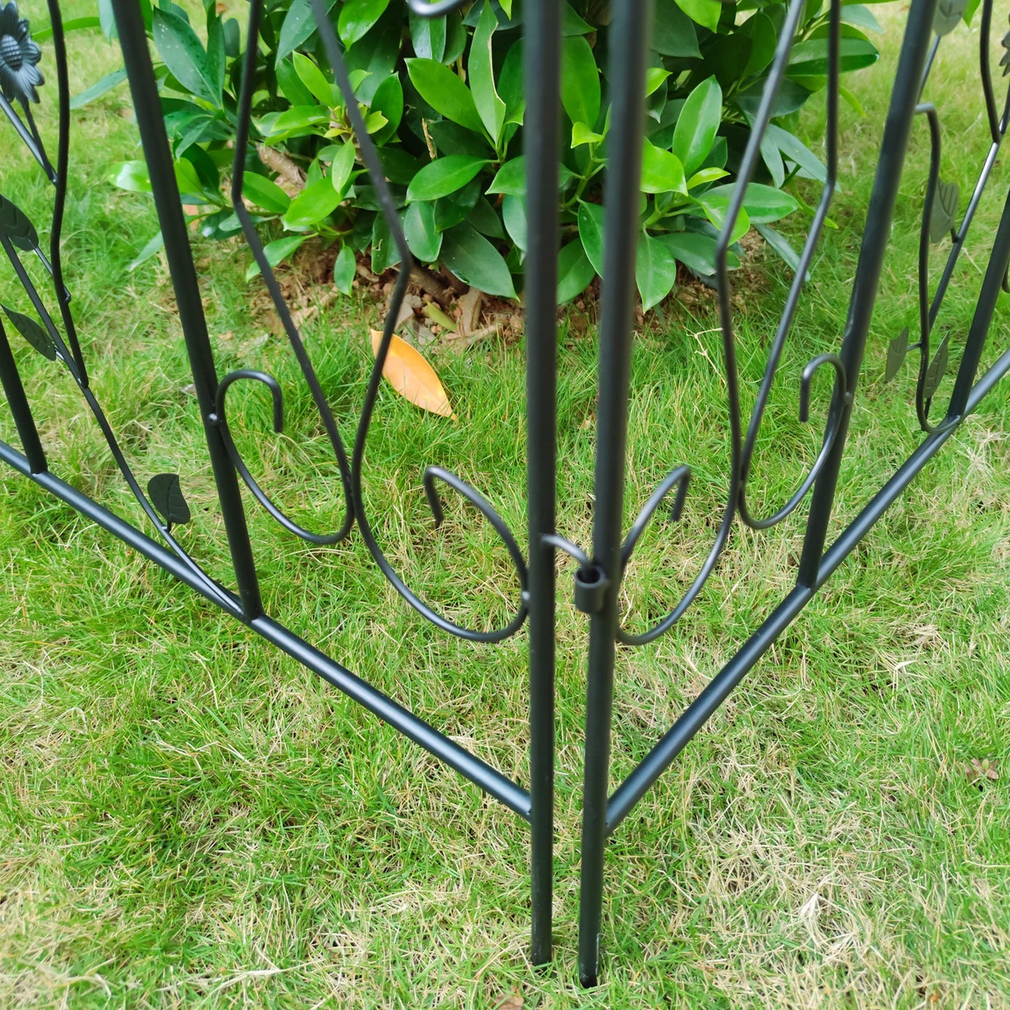 Powder Coated Iron Garden Fence Panel 5 Pack Border