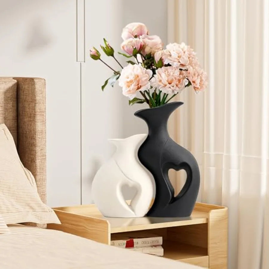 Heart Shaped Ceramic Vase Set for Modern Home Decor