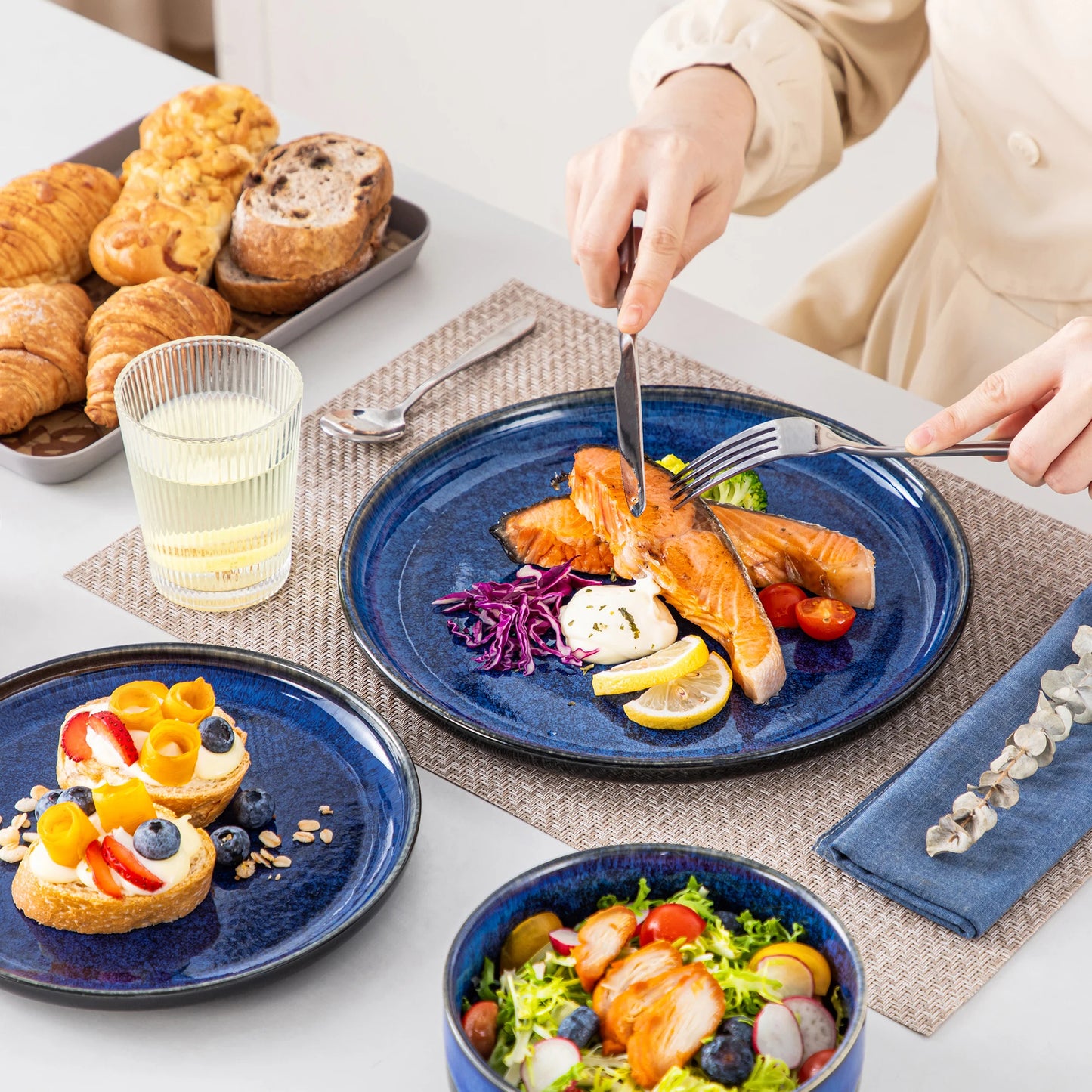MALACASA Starry Reactive Stoneware Dinnerware Set Ceramic Plates