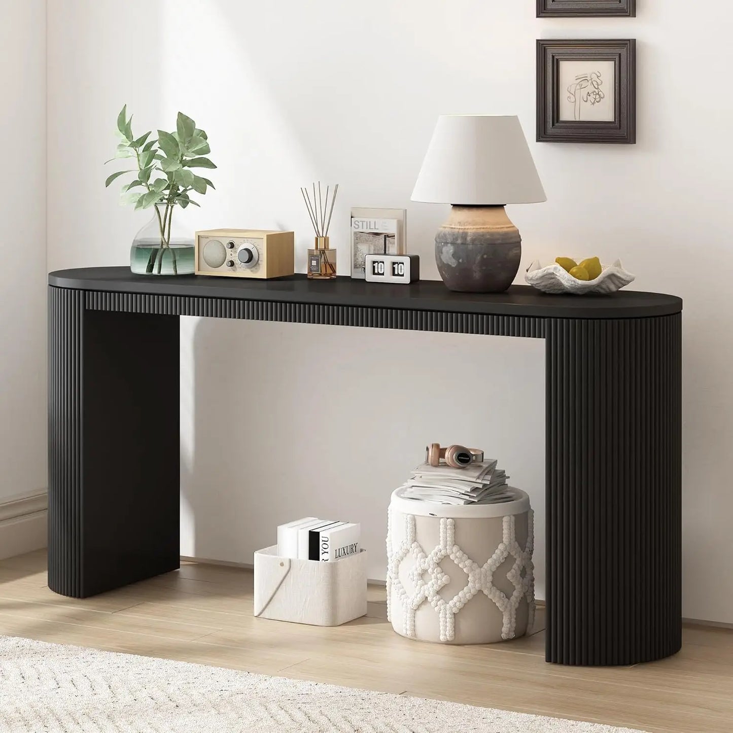 ZHENDAI Elegant Entryway Console Table With Fluted Design