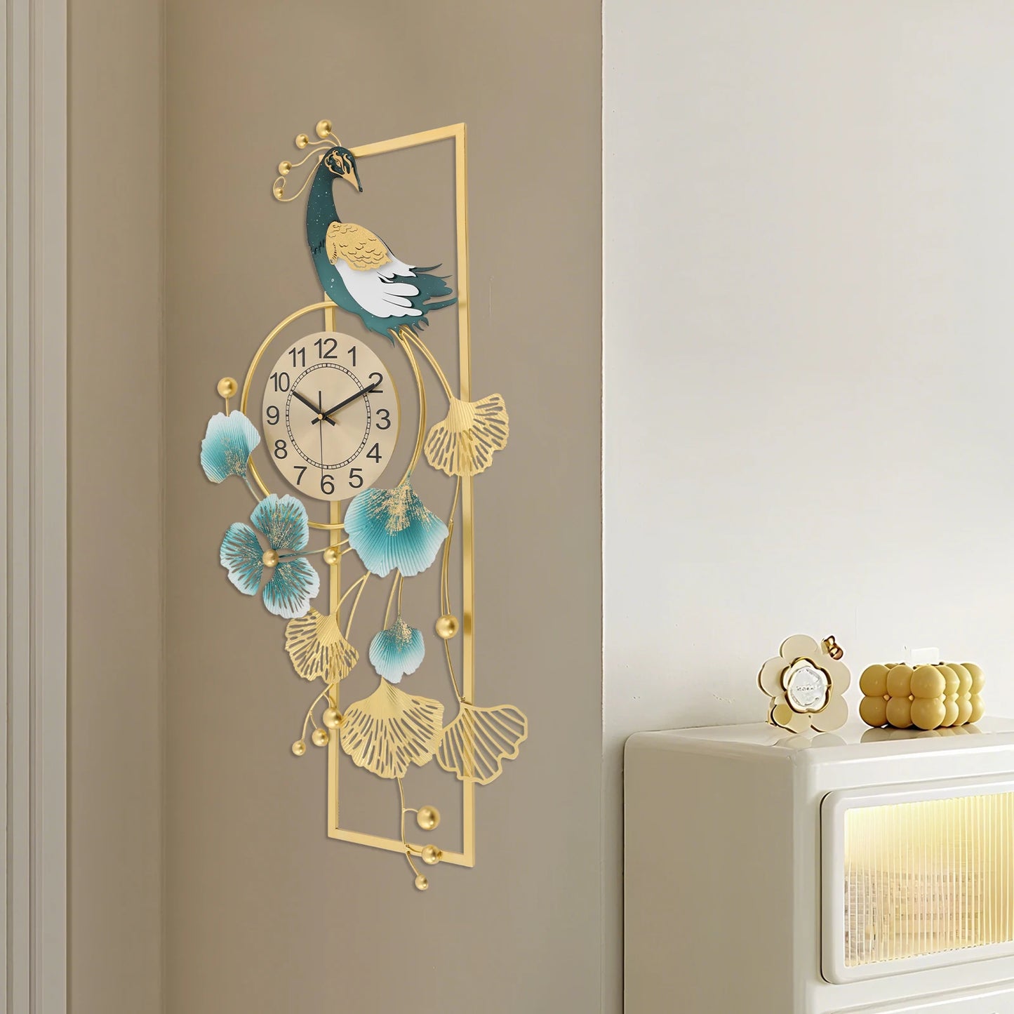 Hign Concerned Peacock Wall Clock Luxury Silent Decor